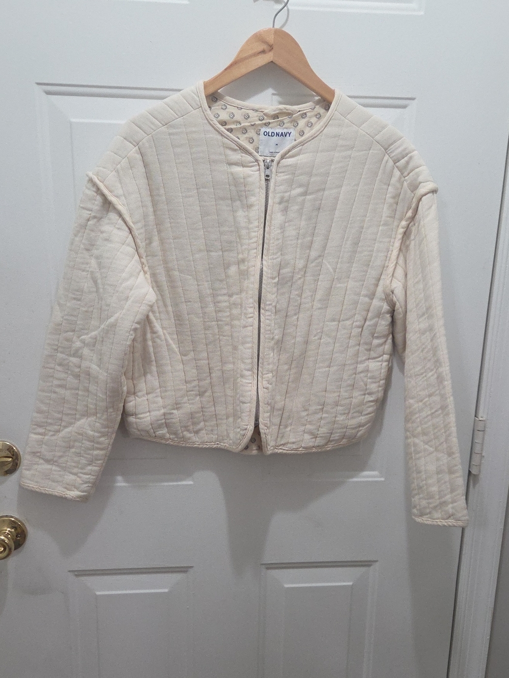 Old Navy Cream Quilted Zip-Up Puffer Jacket M